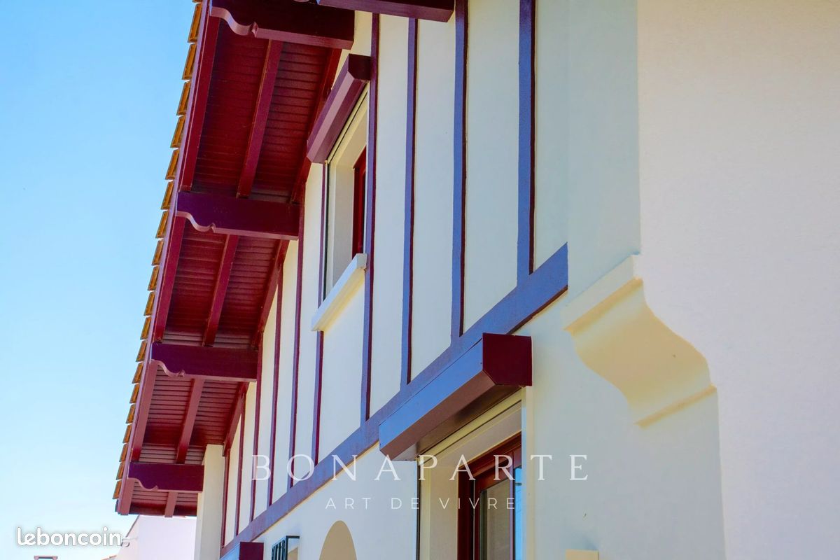 Maison 7 pièces 200 m² · à Biarritz · 200 m² · 3 484 000 €