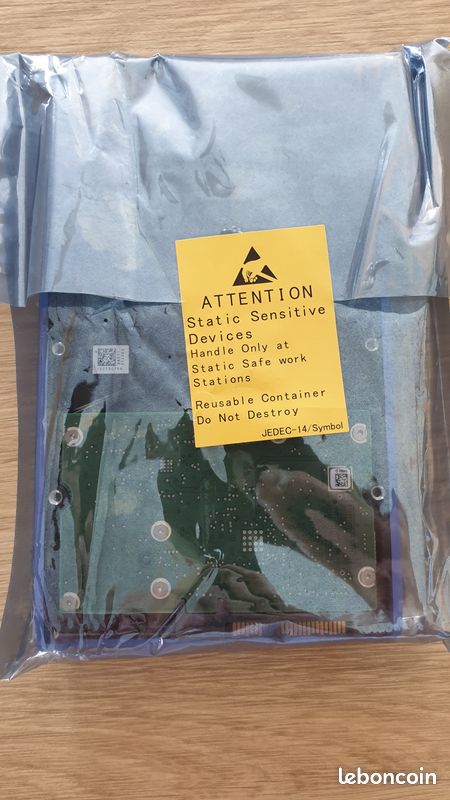 Disque Dur IBM Sata 3.5 1 tera Neuf 24h/24h (image 2)