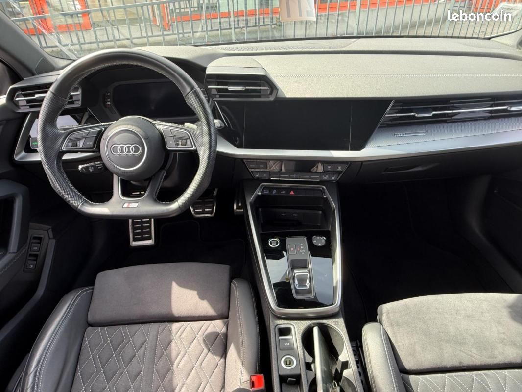 Audi A3 sportback 45 TFSI e 245ch Competition S tronic 6 (image 7)