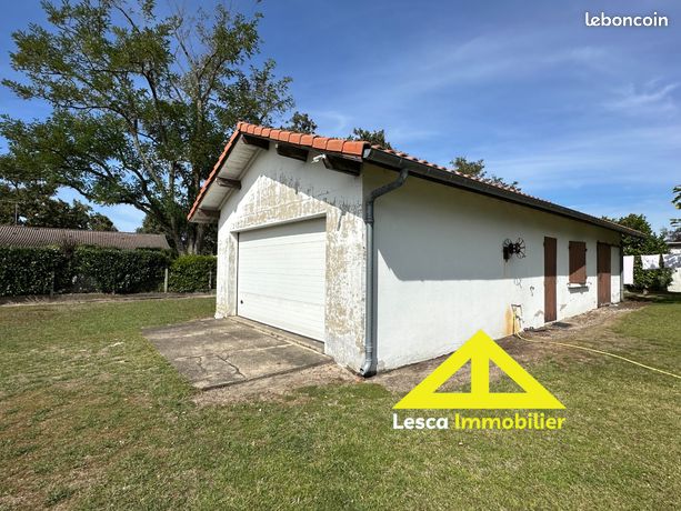 https://img.leboncoin.fr/api/v1/lbcpb1/images/7f/51/39/7f51395279ae3ce3b1993ab70438804637fa861e.jpg?rule=ad-image