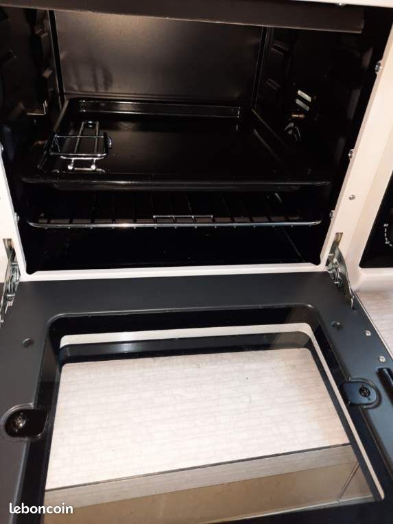 Four compact Brandt 26L (image 2)