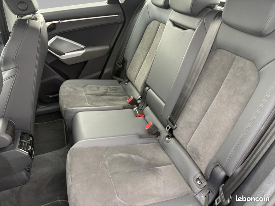 Audi Q3 35 TFSI 150 ch Design Luxe (image 14)