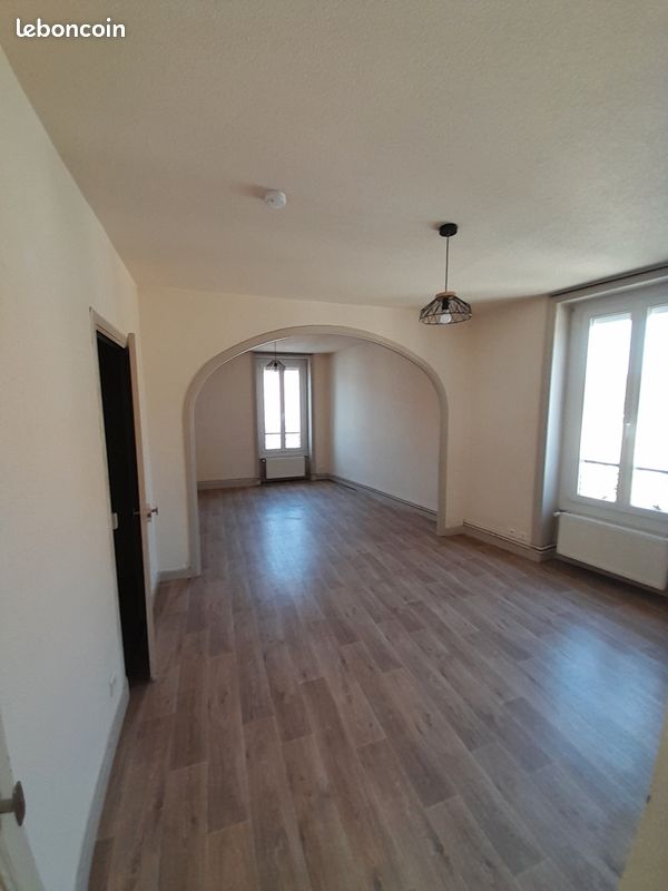 Appartement 3 pièces 58 m² · à Roanne · 58 m² · 500 €/mois