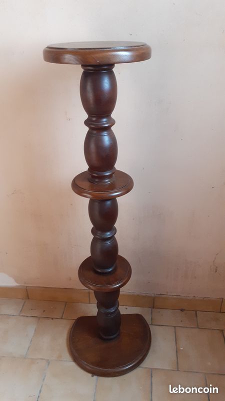 Colonne ou guéridon haut, en bois massif, plateau rond (image 4)