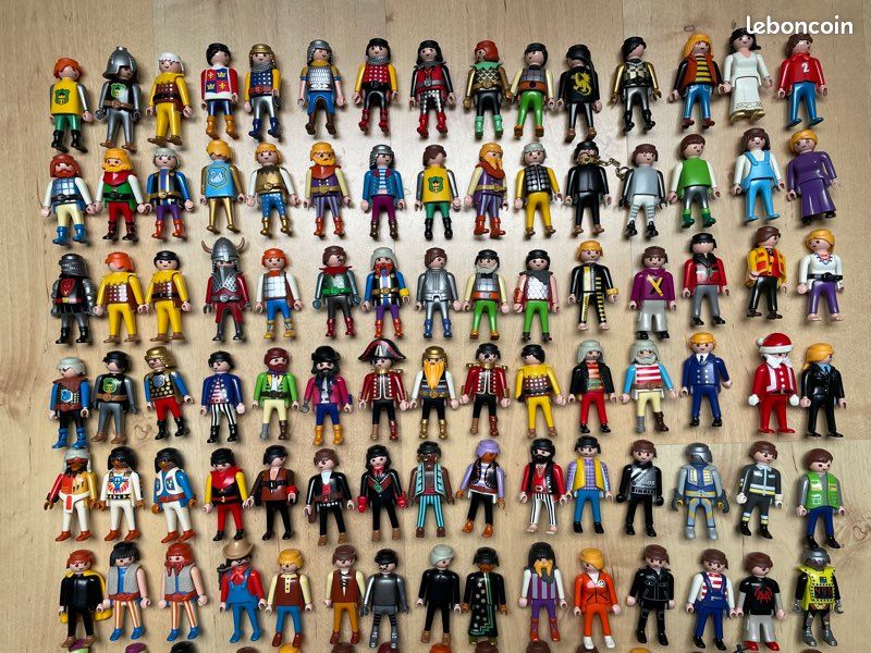 Lot de 125 figurines Playmobil (image 2)