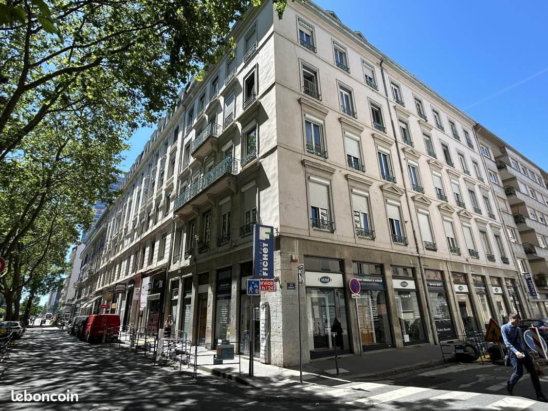 Appartement 3 pièces 57 m² · à Lyon · 57 m² · 299 000 €