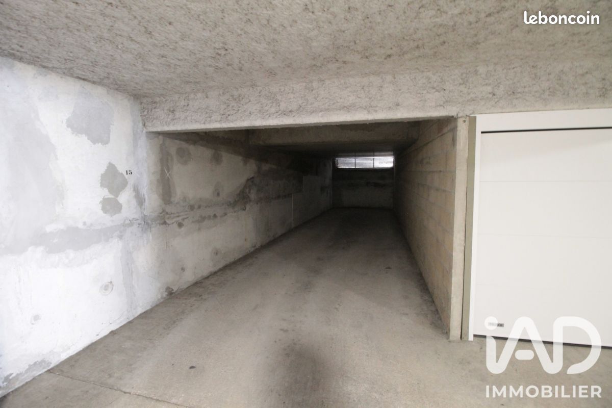 Parking 33 m² · à Reims · 33 m² · 30 000 €
