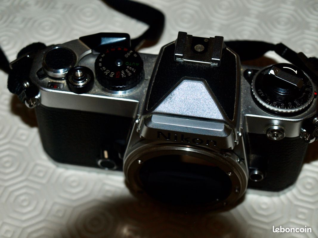 NIKON FE chrome boitier et objectifs (image 2)