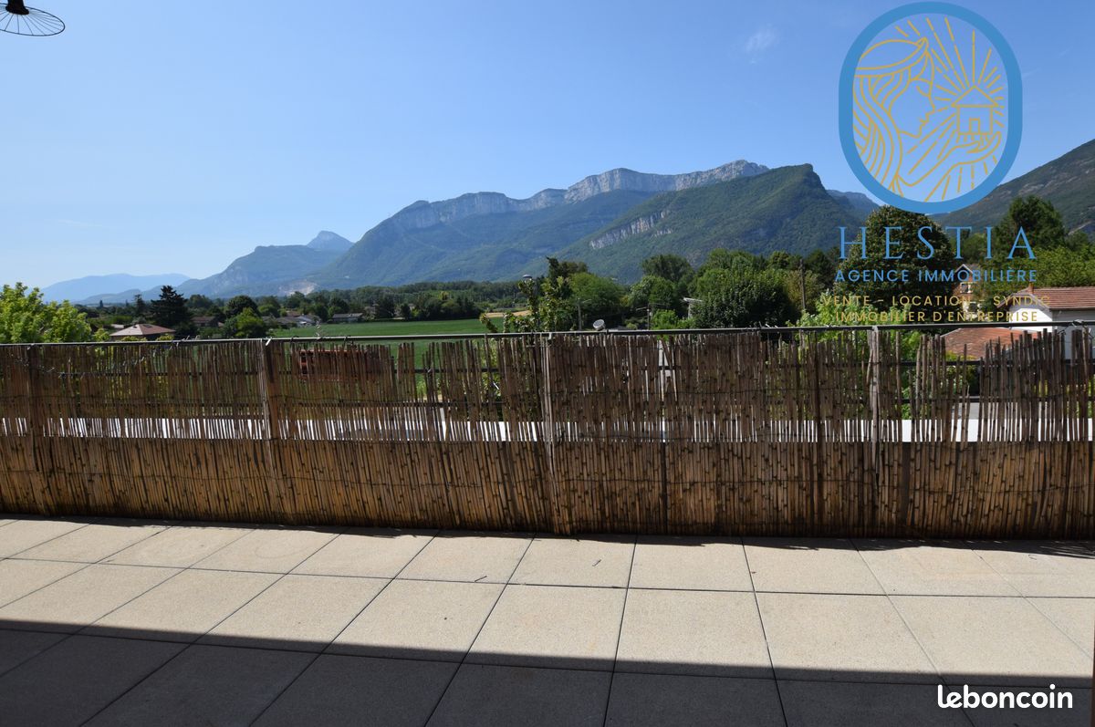 Appartement 3 pièces 69 m² · à Voreppe · 69 m² · 1 026 €