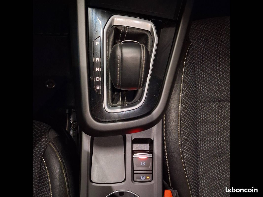 RENAULT Arkana E-Tech 145 - 23 Techno (image 23)