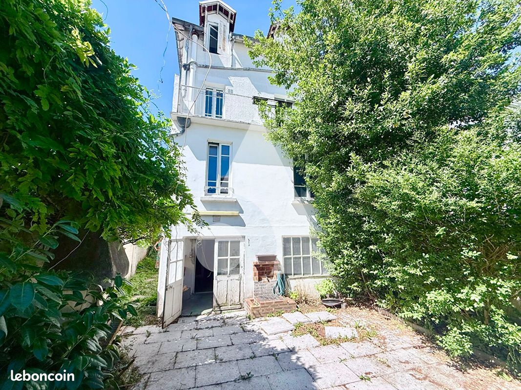 Maison 6 pièces 125 m² · à Creil · 125 m² · 199 500 €
