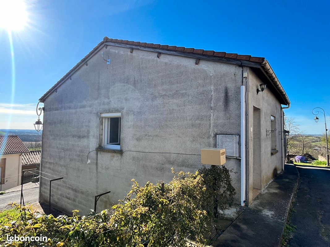 Maison 6 pièces 115 m² · à Monbahus · 115 m² · 61 000 €