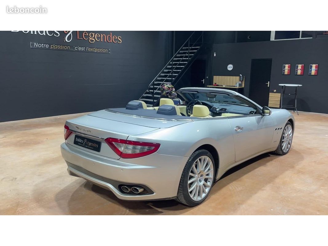 MASERATI GRANCABRIO 4.7i V8 - 440 - BVA CABRIOLET - Garantie 12 mois (image 3)