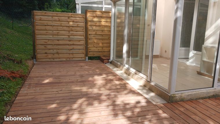 Loue studio meublé jardin Gif sur Yvette