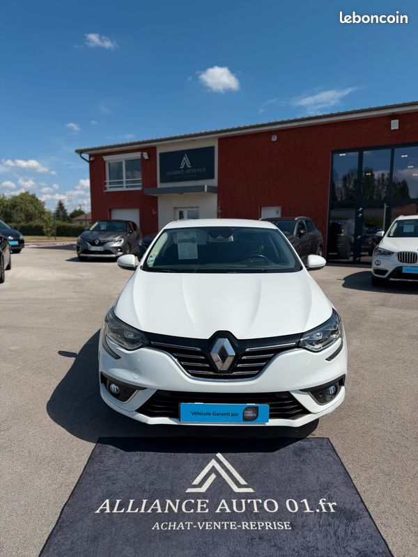 RENAULT Mégane IV dCi 130Ch Energy Intens BVM6 Diesel / GPS / CarPlay / Full LED / Affichage tête haute / Intens (image 1)