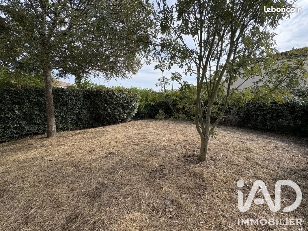 Appartement 3 pièces 56 m² · à Fargues-Saint-Hilaire · 56 m² · 179 000 €