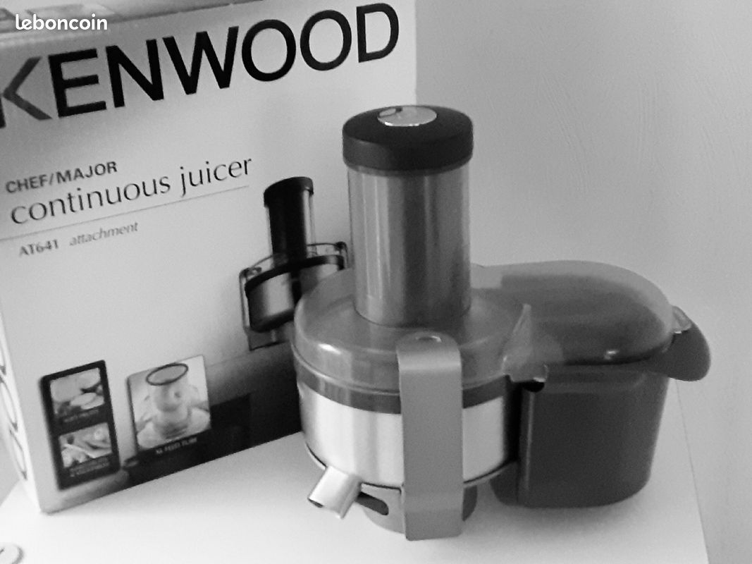 Robot Kenwood cooking chef KM070 avec accessoires supplémentaires + notices et livres de cuisine (image 6)