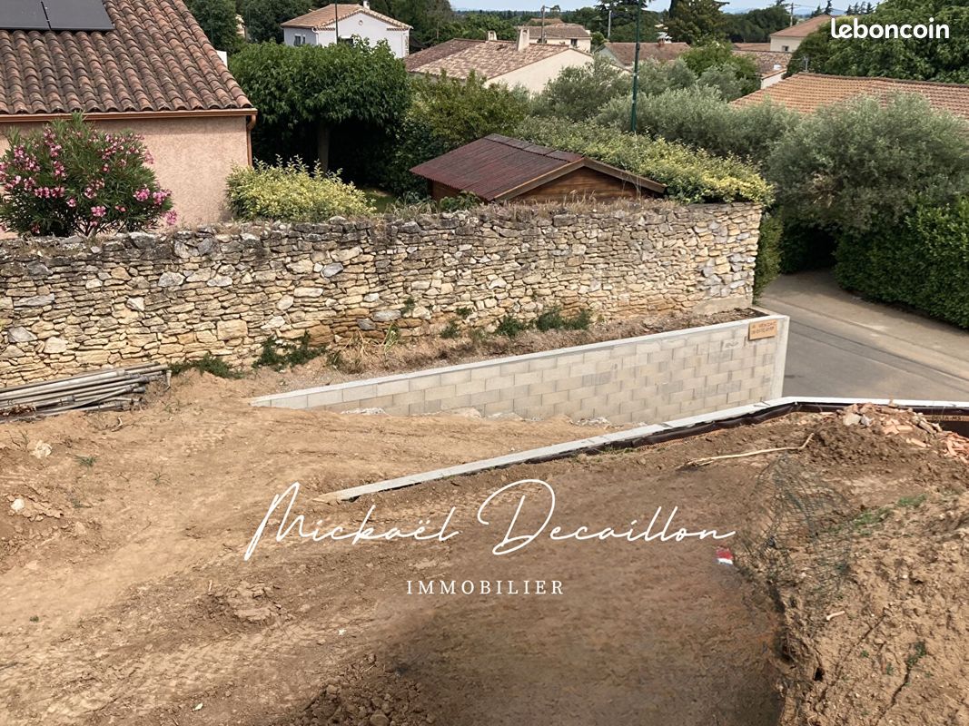 Terrain 377 m² · à Bezouce · 377 m² · 115 000 €