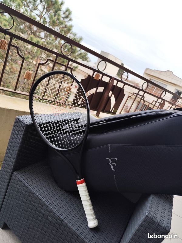 Raquette tennis dunlop (D'occasion) à PRILLY pour CHF 15