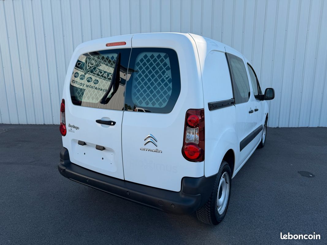 Citroën Berlingo Van 650kg BlueHDI 75 (image 5)
