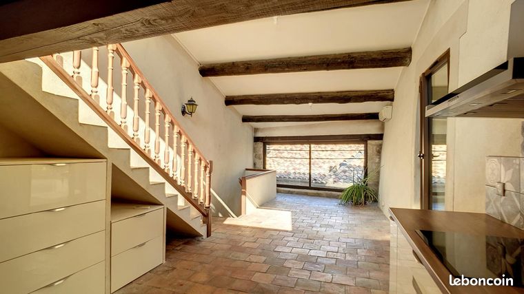 Maison 5 pièces 184 m²
