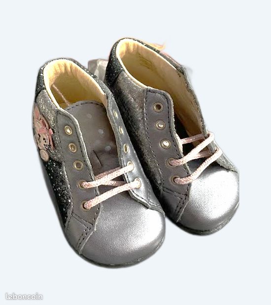 Chaussures bébé fille pointure 18 (motif souris) NEUF Chaussures