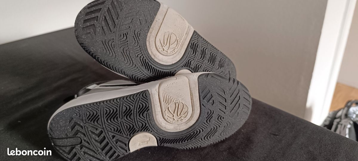 Chaussures Nike enfant (image 4)
