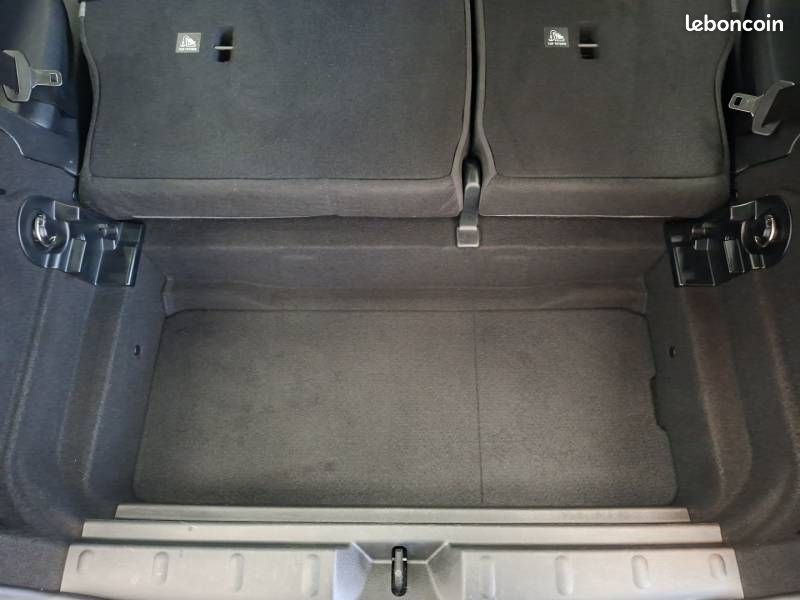 Mini Hatch 3 Portes Cooper 136 ch DKG7 Edition Camden (image 18)