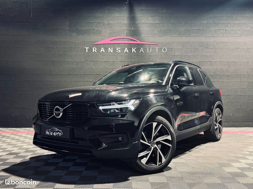 VOLVO XC40 R-Design T5 Recharge 180+82 ch DCT7 (image 1)