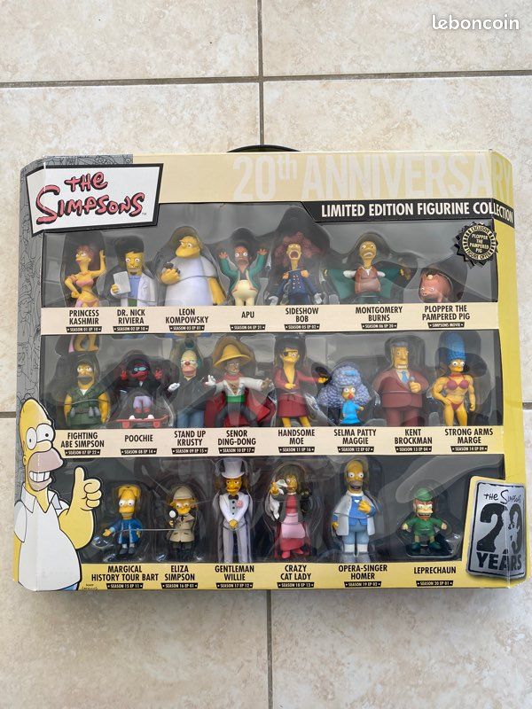 The Simpsons - 20th Anniversary Limited Edition Figurine Collection