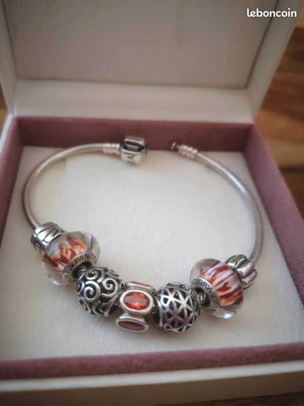 Bracelet Pandora avec Charms (image 2)