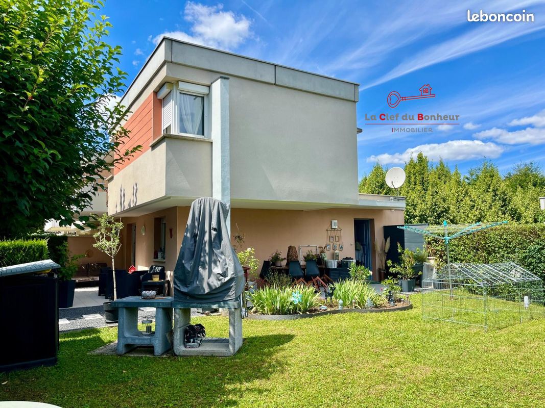 Maison 5 pièces 100 m² · à Mandeure · 100 m² · 165 000 €