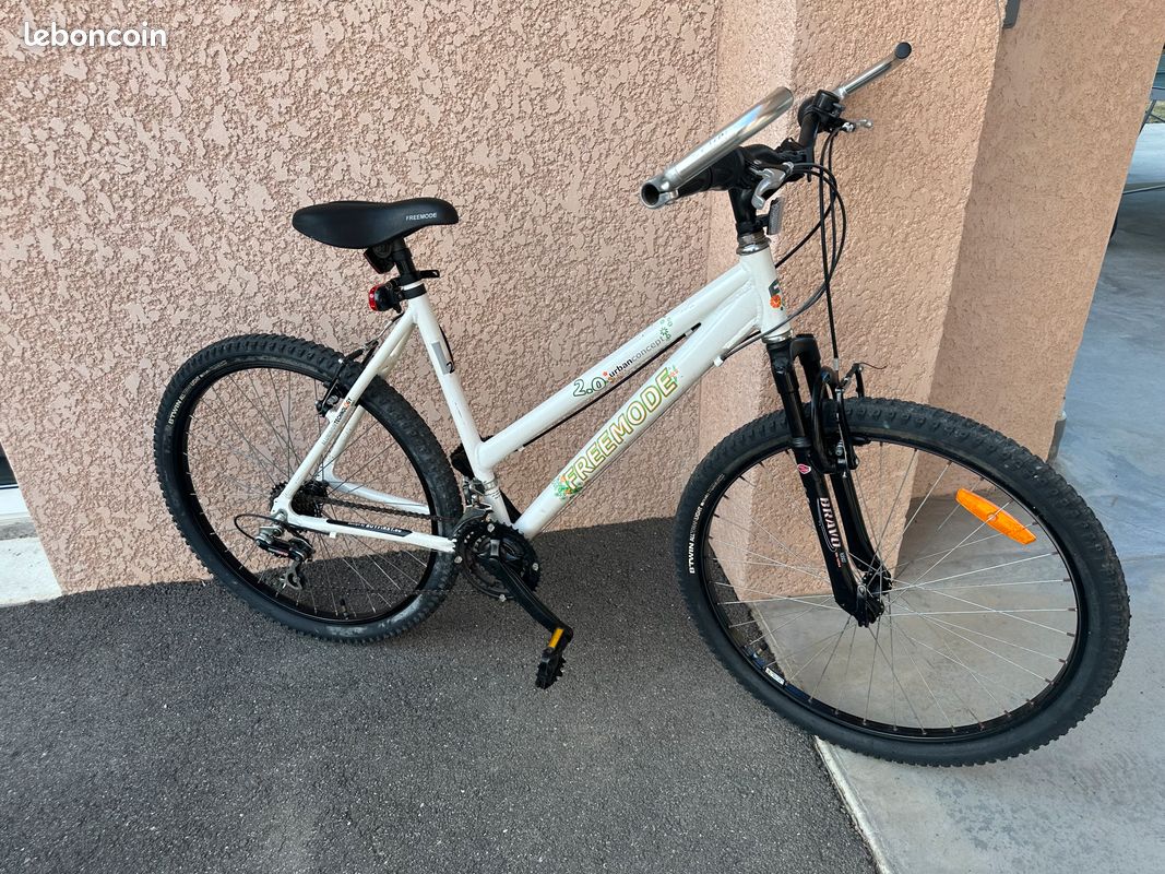 Vélo femme (réglage freinage à prévoir) (image 6)