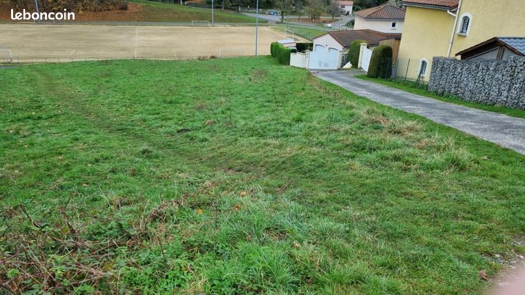 Terrain 6 800 m² Saint Didier En Velay