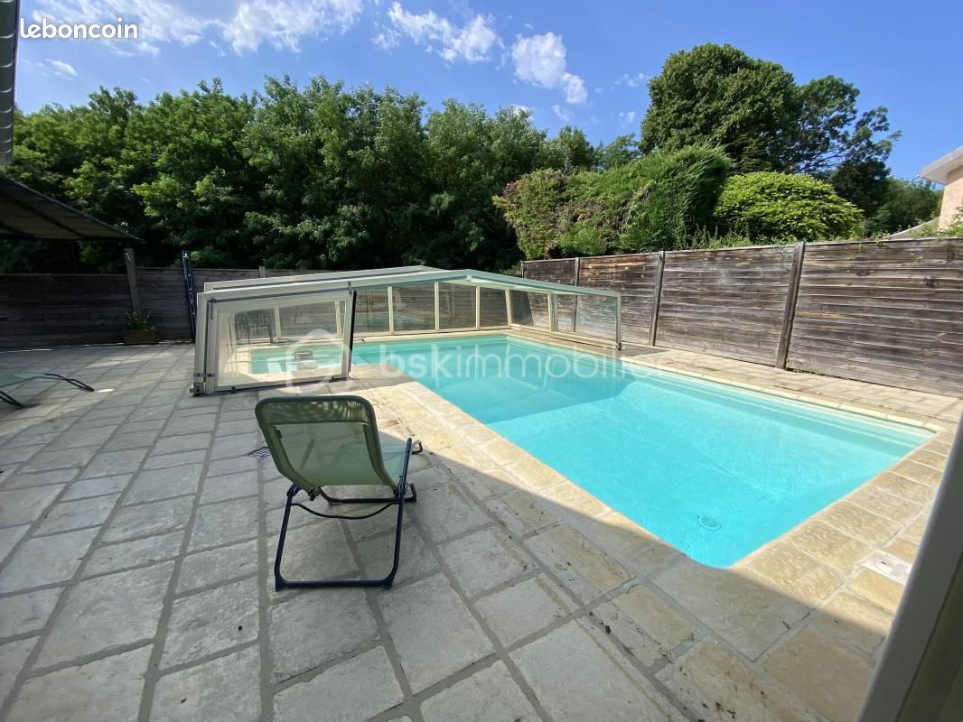 Maison 6 pièces 146 m² · à La Boisse · 146 m² · 480 000 €