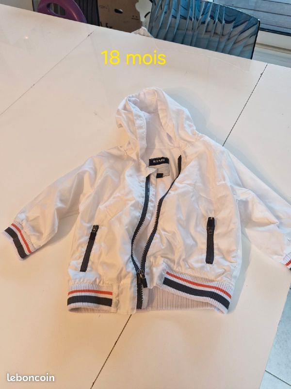 Vêtements (image 1)