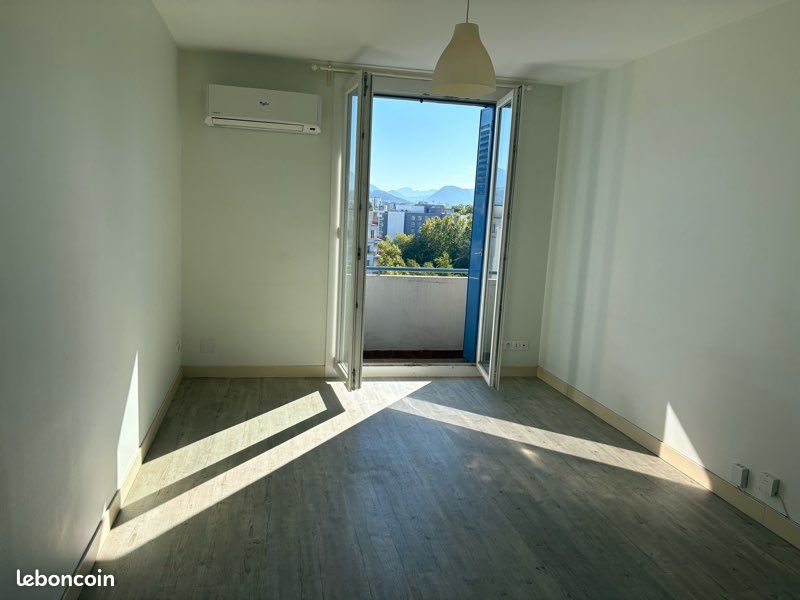 Appartement 3 pièces 58 m² · à Grenoble · 58 m² · 775 €/mois