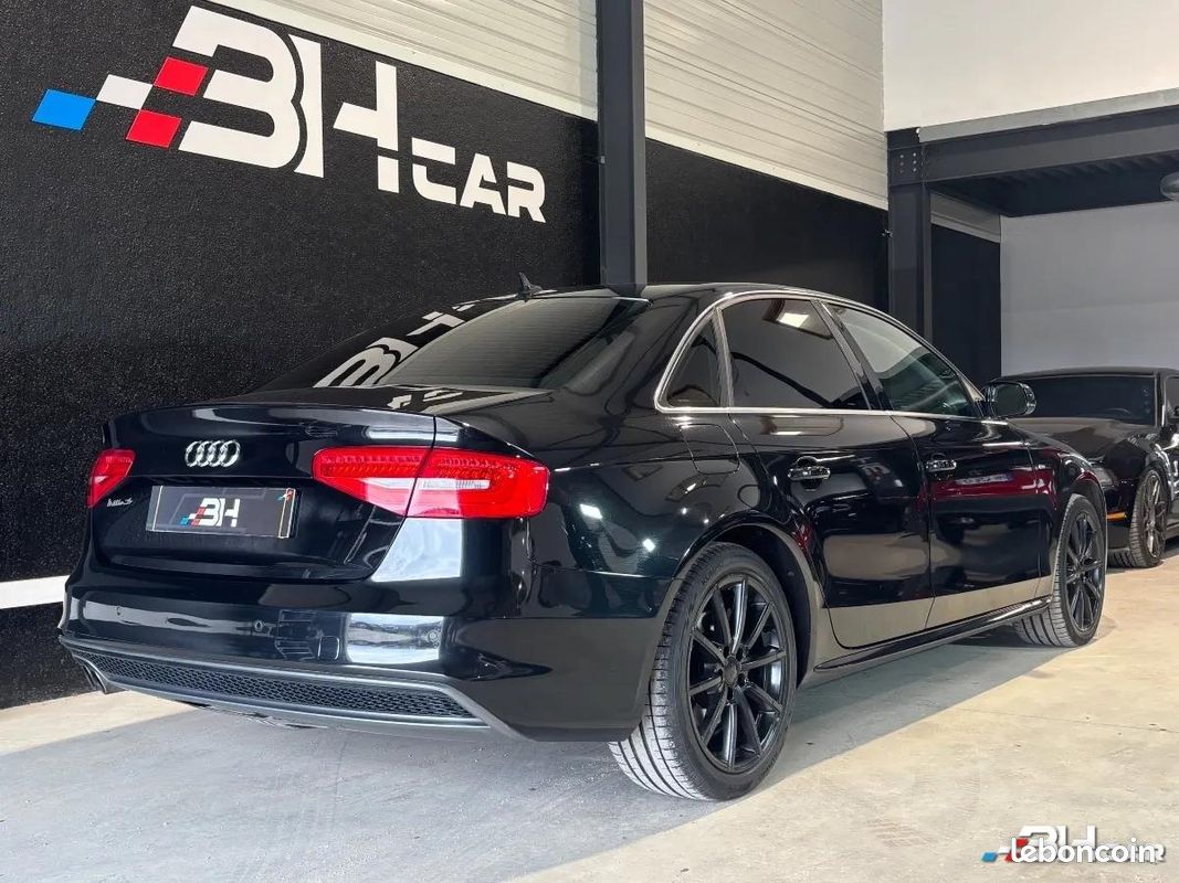 Audi A4 2.0 TDI 145 S-LINE (image 2)