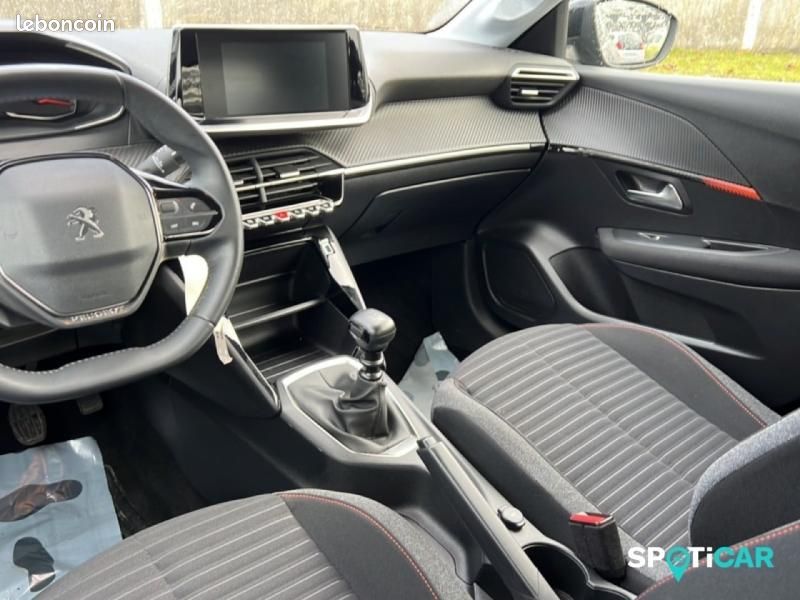 Peugeot 208 1.2 PureTech 100ch S&S Active Pack (image 23)