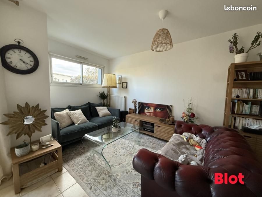 Maison 5 pièces 99 m² · à Châteaugiron · 99 m² · 304 500 €