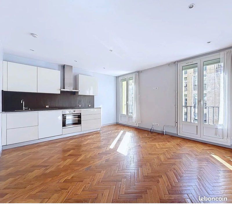 Appartement 3 pièces 66 m² · à Marseille · 66 m² · 1 400 €