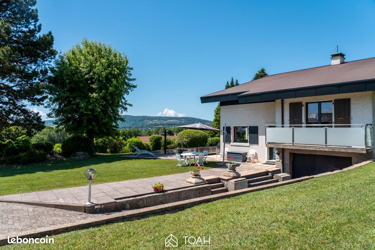 Maison 5 pièces 142 m² · à Fillière · 142 m² · 782 500 €