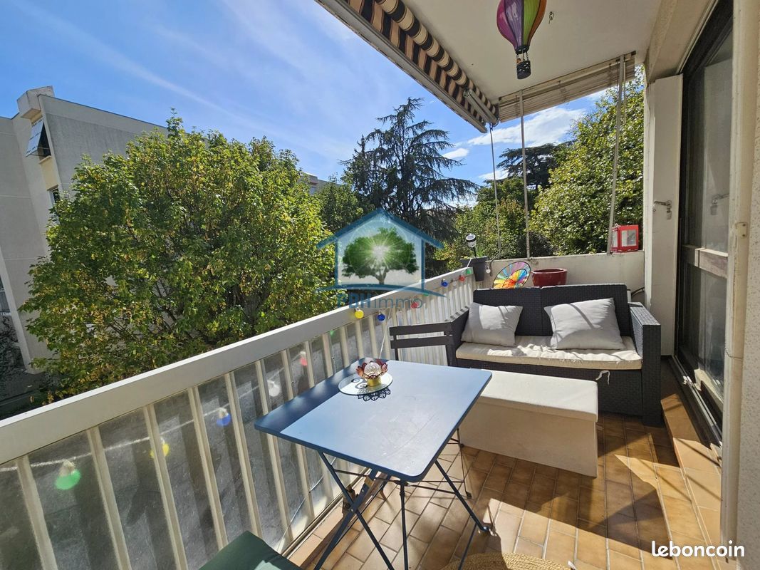 Appartement 4 pièces 74 m² · à Saint-Priest · 74 m² · 219 900 €