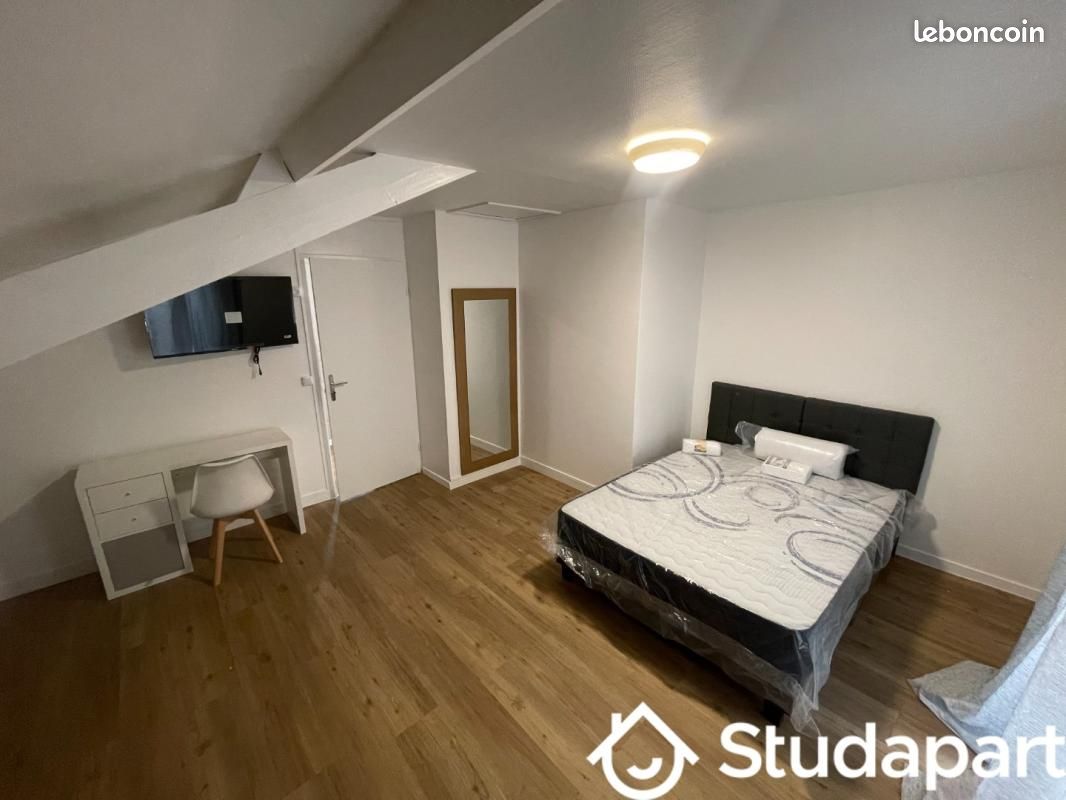 Chambre 1 pièce 11 m² (image 1)