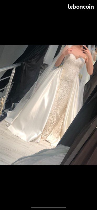 Robe de mariée (image 1)