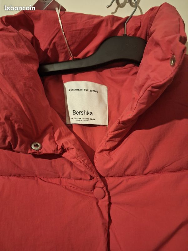 Doudoune neuve manche courte tille Xs -S (image 3)