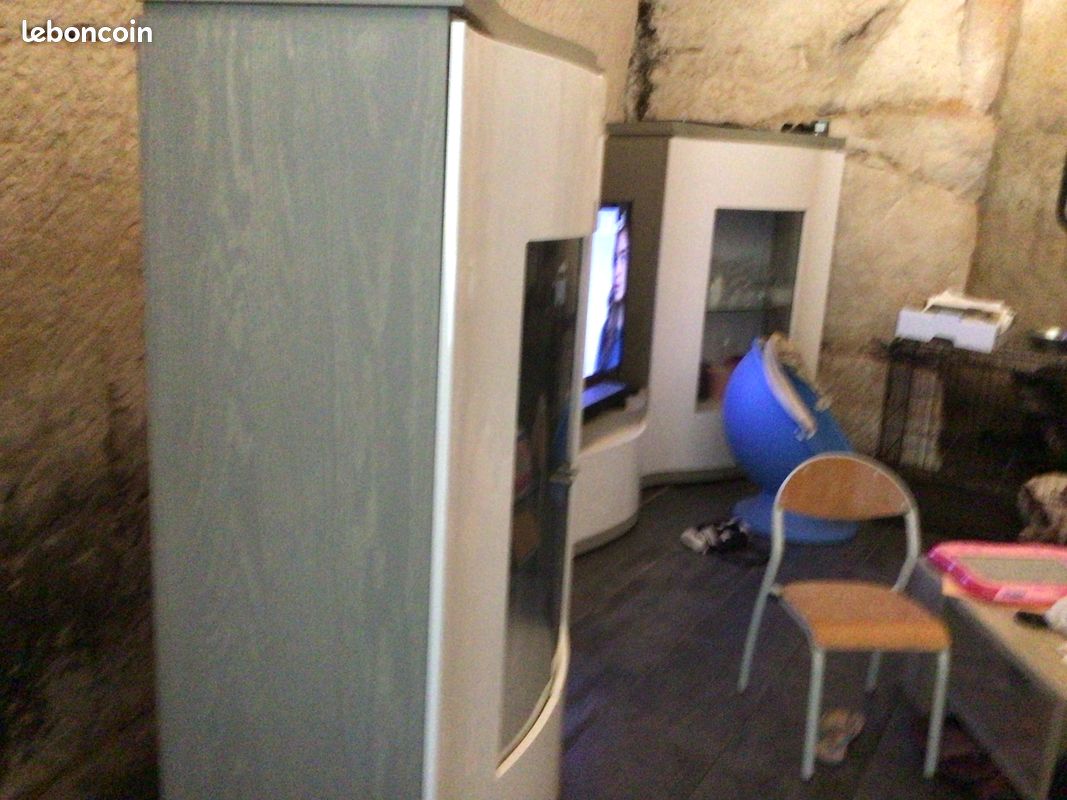 Vitrine (image 3)