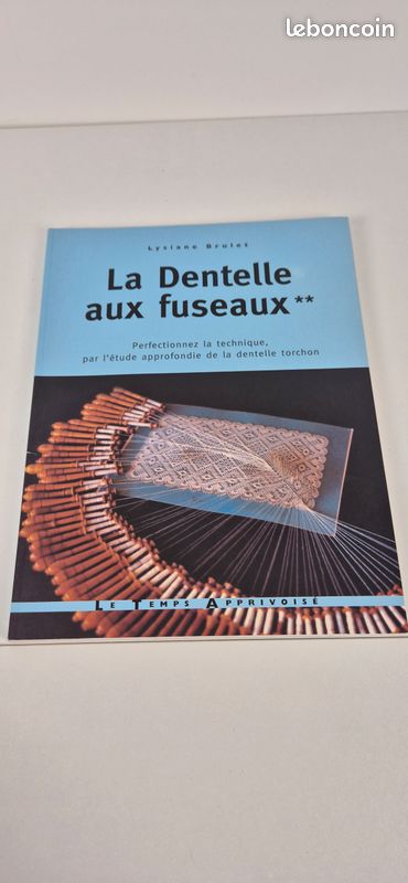 La Dentelle aux fuseaux Lysiane Brulet technique dentelle torchon modèles patrons loisirs créatifs (image 1)