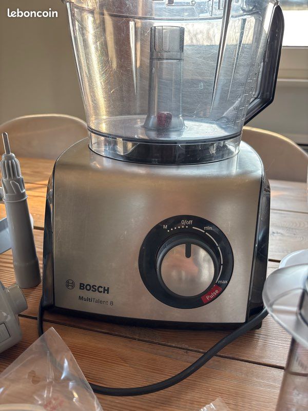 Promo Robot Multifonctions Compact Multitalent 3 Bosch chez TOC
