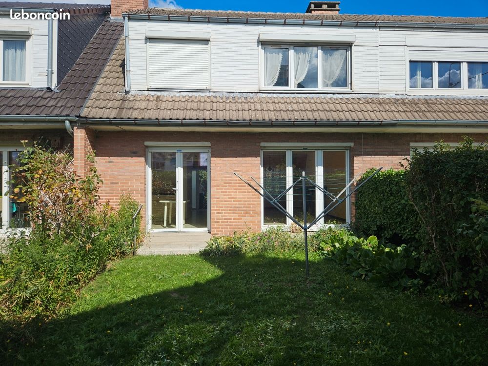 Maison 4 pièces 92 m² · à Hem · 92 m² · 244 000 €